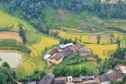 Tour Hà Giang 2 Ngày | Cột Cờ Lũng Cú - Sông Nho Quế